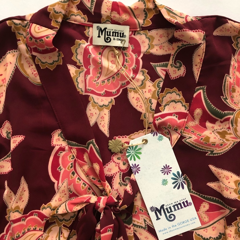 Show Me Your Mumu Brynn Paisley Boho Blouse Tie Neck Burgundy XS NWT - Picture 11 of 16